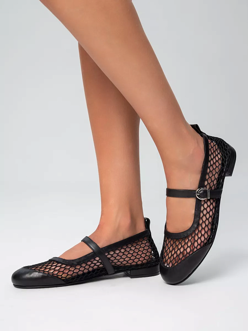 Босоножки MAELIS, черный
